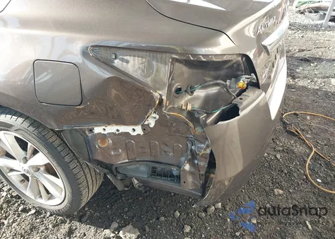 2014 Nissan Altima 2.5 Sv z USA, uszkodzony, nr VIN 1N4AL3AP1EC182831